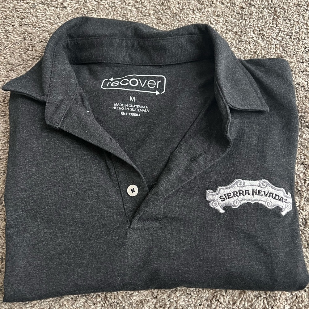 NWOT Men’s Sierra Nevada Polo
